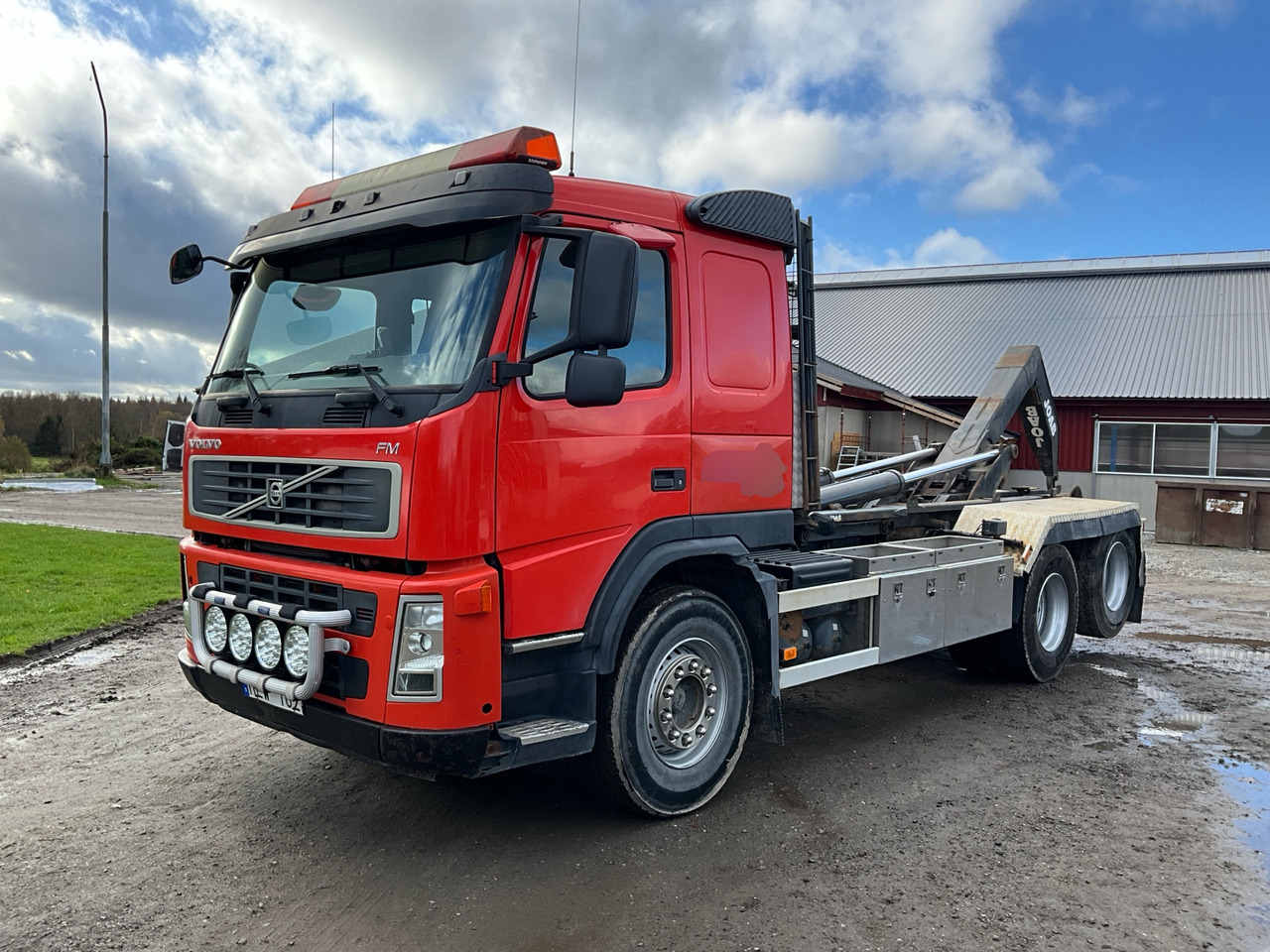 Volvo FM 480 - Крюковой мультилифт: фото 1 Volvo FM 480 - Крюковой мультилифт: фото 1