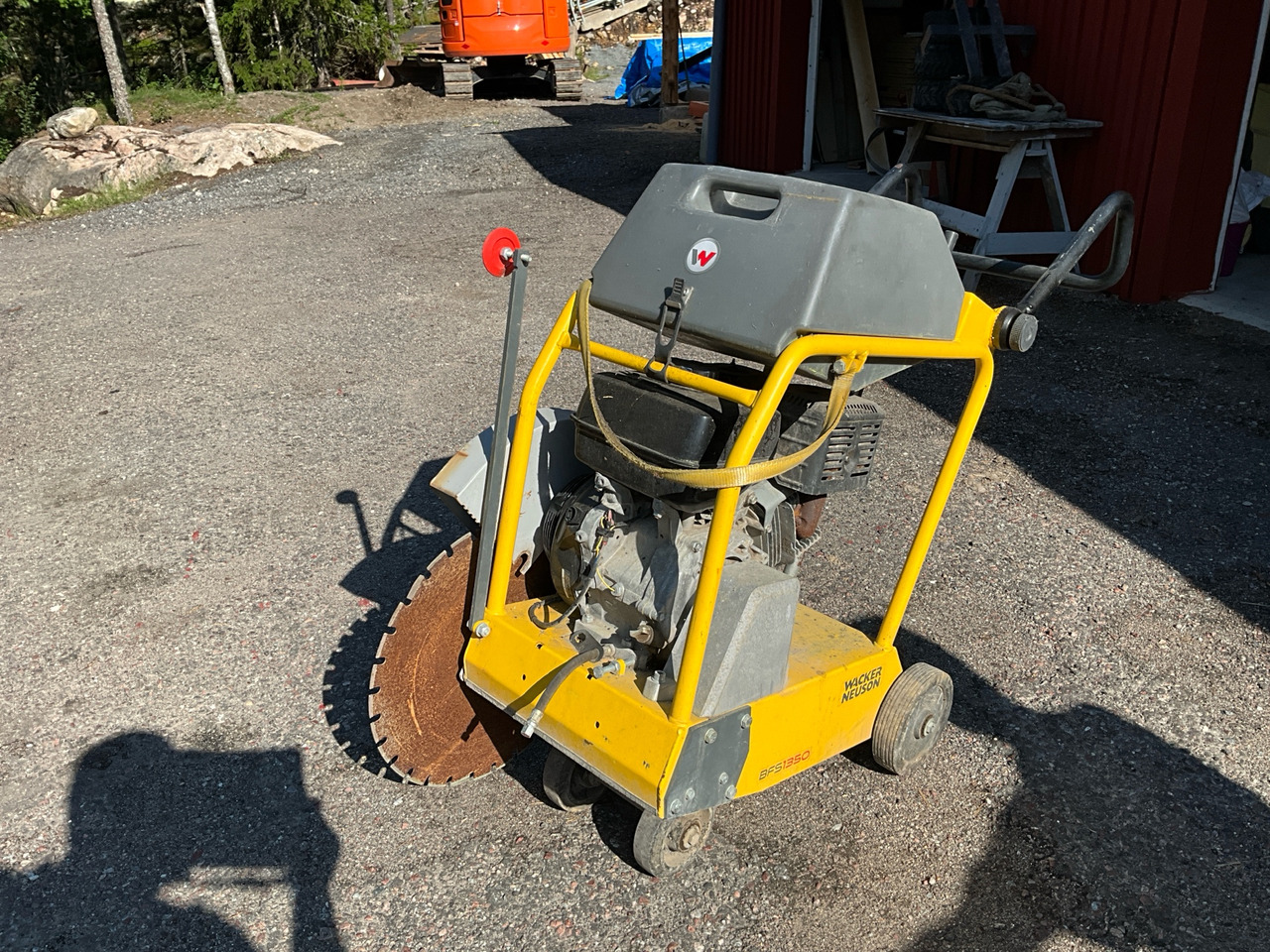 Wacker Neuson BFS1350 - Строительное оборудование: фото 1 Wacker Neuson BFS1350 - Строительное оборудование: фото 1