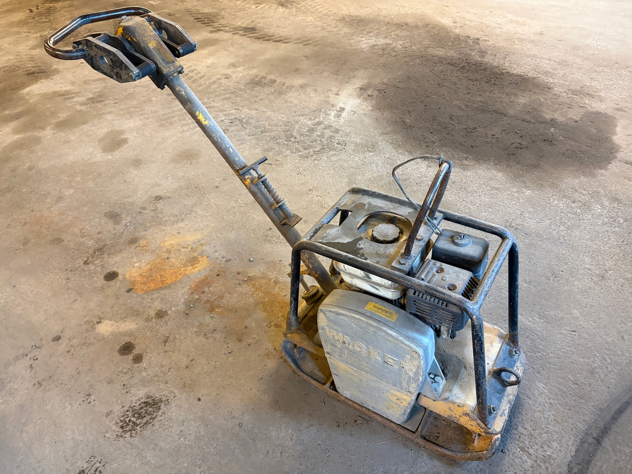 Wacker Neuson BPU 2440 A - Виброплита: фото 1 Wacker Neuson BPU 2440 A - Виброплита: фото 1