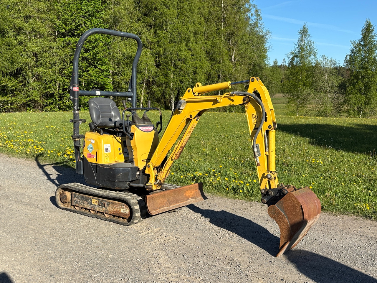 Yanmar VIO10-2A - Экскаватор: фото 1 Yanmar VIO10-2A - Экскаватор: фото 1