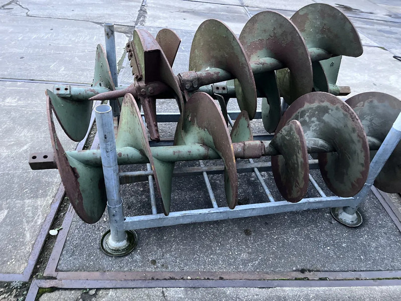 Avegaar 62 cm diameter Avegaar 620 mm diameter lengte 1000 mm - Буровая машина: фото 1 Avegaar 62 cm diameter Avegaar 620 mm diameter lengte 1000 mm - Буровая машина: фото 1