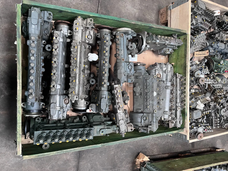 Bosch Bosch lijn pomp PE 5/6/8/10 - 43 stuks - Топливный насос: фото 4 Bosch Bosch lijn pomp PE 5/6/8/10 - 43 stuks - Топливный насос: фото 4