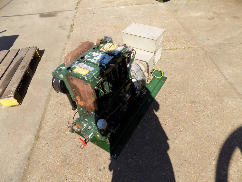 Lister aggregaat lister 25 kva met stamford dynamo - Электрогенератор: фото 3 Lister aggregaat lister 25 kva met stamford dynamo - Электрогенератор: фото 3