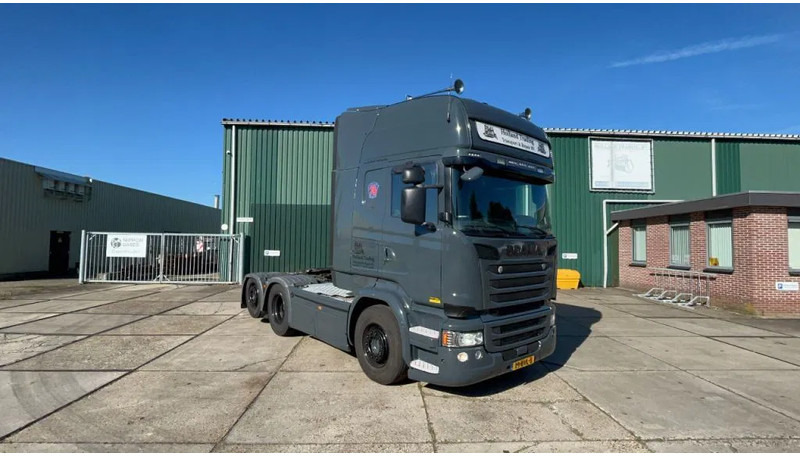 Scania R730 Clean Nordic Scania R730 trekker BLACK ON GREY - Тягач: фото 1 Scania R730 Clean Nordic Scania R730 trekker BLACK ON GREY - Тягач: фото 1