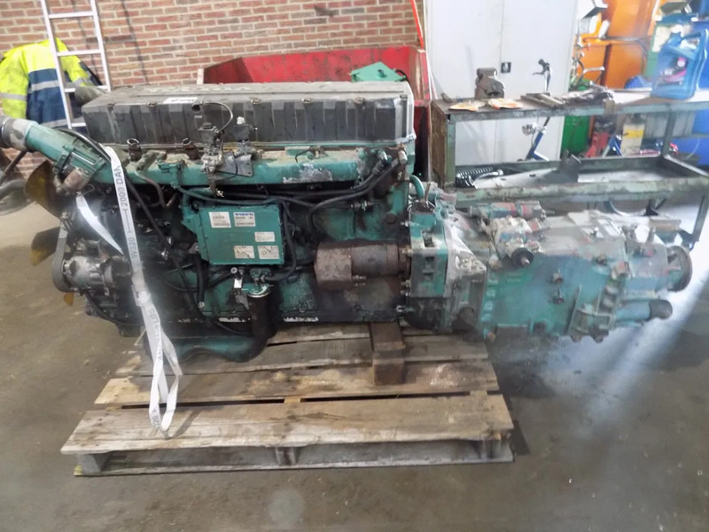 Двигатель Volvo D12A 380 D12A 380 pk: фото 11