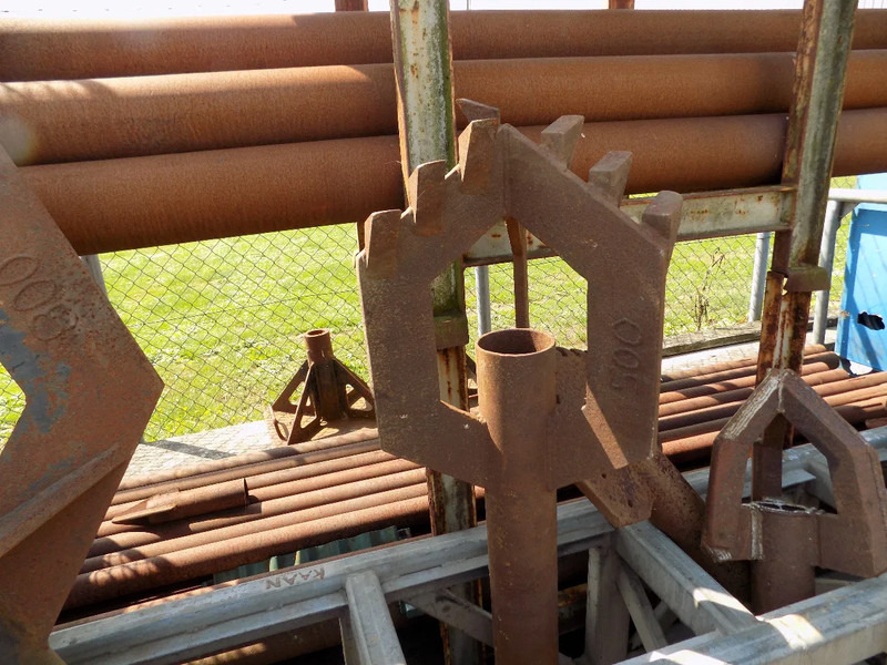 Boorschroef voor casing drilling boorschroef voor casing drilling - Буровая машина: фото 2 Boorschroef voor casing drilling boorschroef voor casing drilling - Буровая машина: фото 2