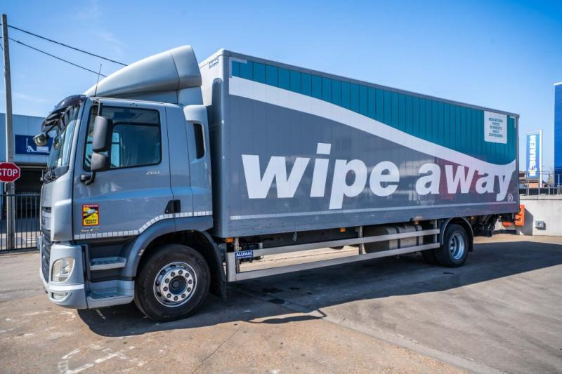 DAF CF 260 (19T) + DHOLLANDIA 2.5T. - Грузовик с закрытым кузовом: фото 1 DAF CF 260 (19T) + DHOLLANDIA 2.5T. - Грузовик с закрытым кузовом: фото 1