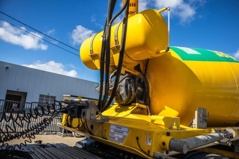 DE BUF BETON MIXER/MALAXEUR/MISCHER-10M3 - Полуприцеп бетоносмеситель: фото 5 DE BUF BETON MIXER/MALAXEUR/MISCHER-10M3 - Полуприцеп бетоносмеситель: фото 5