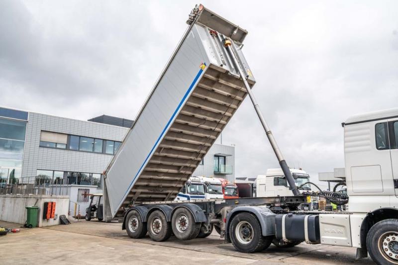 Fliegl SDS01-ALU-32m3 - Самосвальный полуприцеп: фото 2 Fliegl SDS01-ALU-32m3 - Самосвальный полуприцеп: фото 2