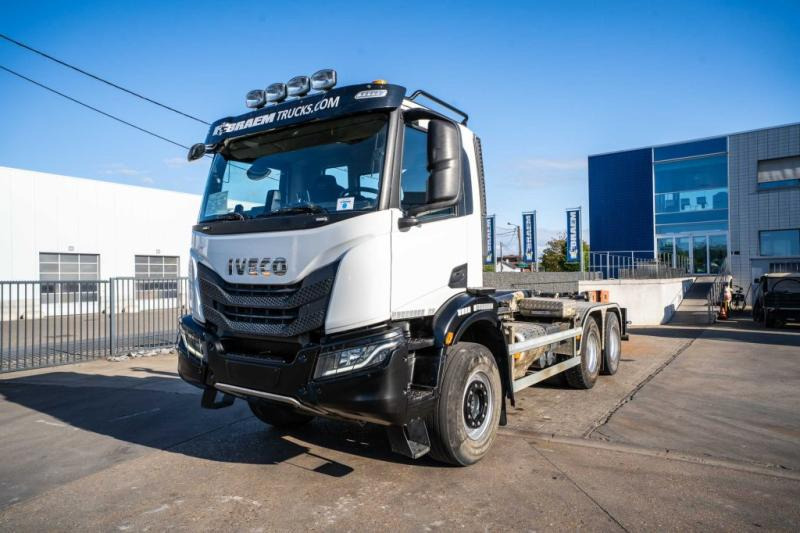 Крюковой мультилифт Iveco X-WAY 460 - HYVA  - 91000 KM: фото 8