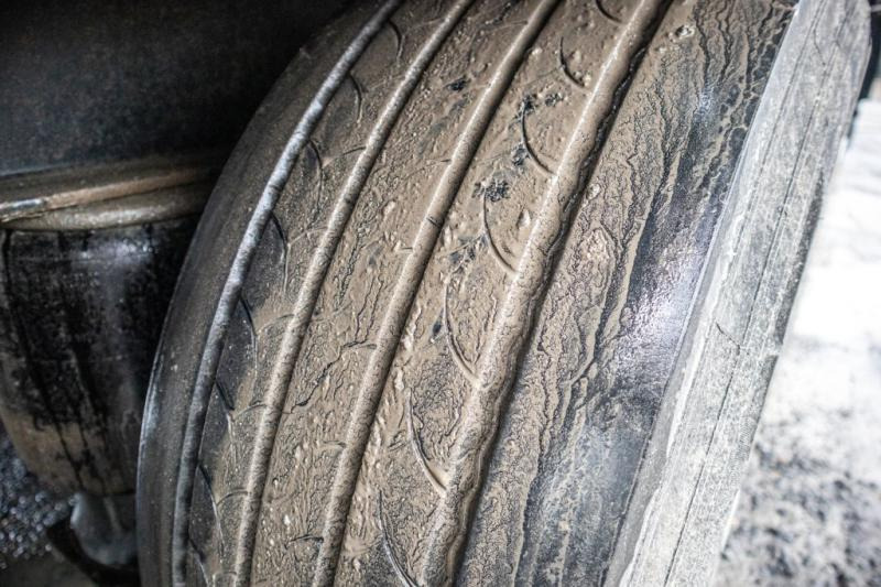 Полуприцеп бортовой/ Платформа Krone SD27-PLATEAU-39000 KG MTM: фото 8 Полуприцеп бортовой/ Платформа Krone SD27-PLATEAU-39000 KG MTM: фото 8