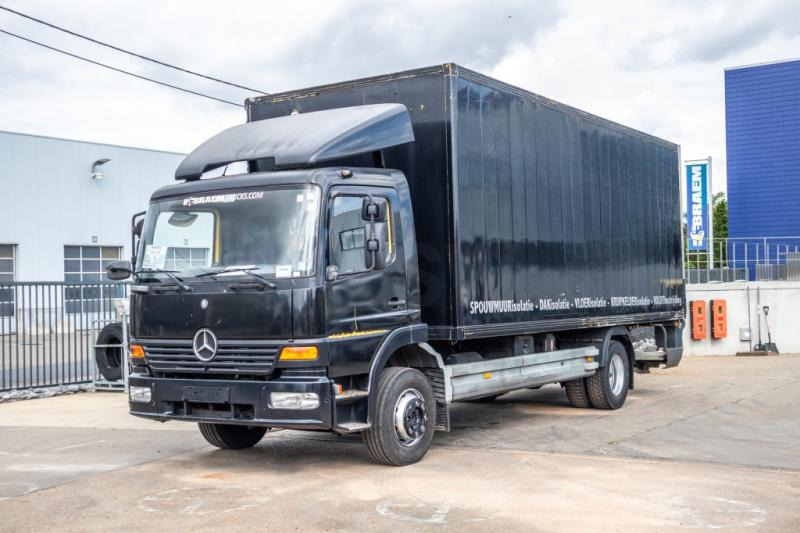 Mercedes ATEGO 1218 - Грузовик с закрытым кузовом: фото 1 Mercedes ATEGO 1218 - Грузовик с закрытым кузовом: фото 1