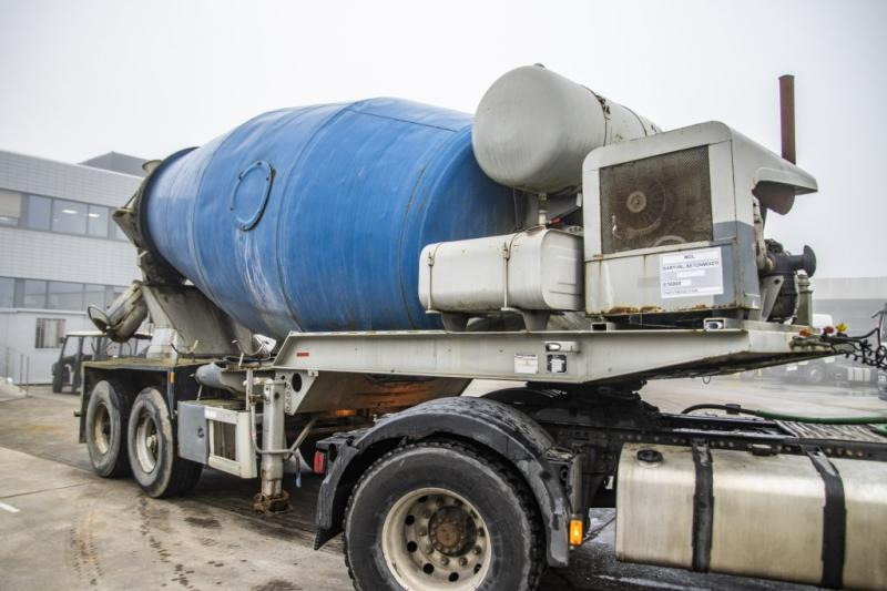 Mol BETON MIXER/MALAXEUR/MISCHER 12M3+MOTOR/MOTEUR - Полуприцеп бетоносмеситель: фото 4 Mol BETON MIXER/MALAXEUR/MISCHER 12M3+MOTOR/MOTEUR - Полуприцеп бетоносмеситель: фото 4