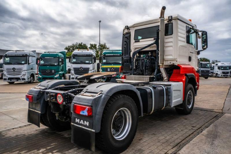 MAN TGS 18.460 BLS 4X4 + kiphydr. (Cardan) - Тягач: фото 4 MAN TGS 18.460 BLS 4X4 + kiphydr. (Cardan) - Тягач: фото 4