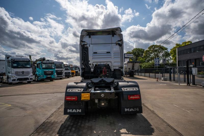 MAN TGX 18.510 XLX BLS+ Kiphydr. - Тягач: фото 5 MAN TGX 18.510 XLX BLS+ Kiphydr. - Тягач: фото 5
