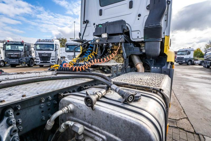 Тягач Mercedes AROCS 2045 AS (cardan ): фото 8 Тягач Mercedes AROCS 2045 AS (cardan ): фото 8