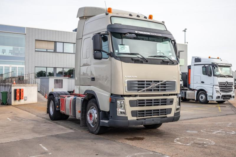 Volvo FH 400-E5+HYDR. - Тягач: фото 2 Volvo FH 400-E5+HYDR. - Тягач: фото 2