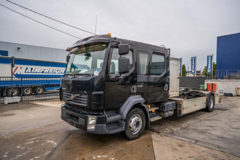 Volvo FL 240- 7p. + PALIFT - Крюковой мультилифт: фото 1 Volvo FL 240- 7p. + PALIFT - Крюковой мультилифт: фото 1