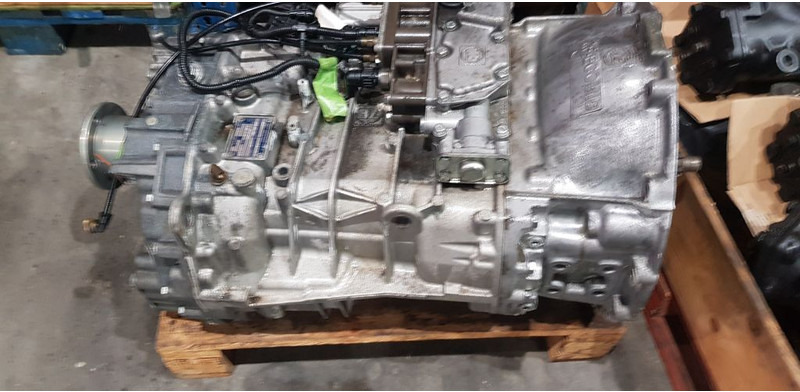 Iveco ZF 9S1110TO, 1324003066 - Коробка передач: фото 1 Iveco ZF 9S1110TO, 1324003066 - Коробка передач: фото 1