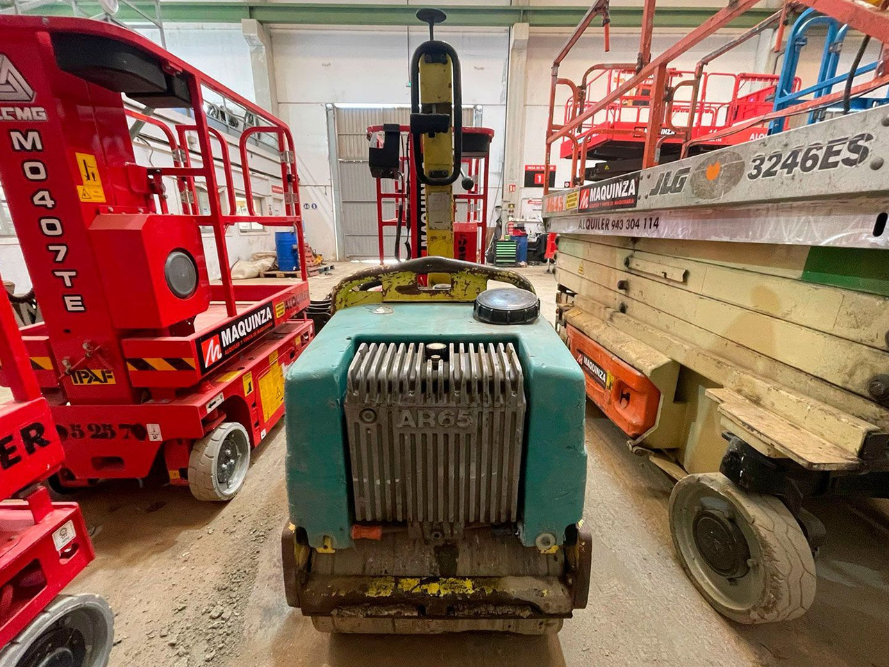 AMMANN AR-65 E - Каток тротуарный: фото 3 AMMANN AR-65 E - Каток тротуарный: фото 3