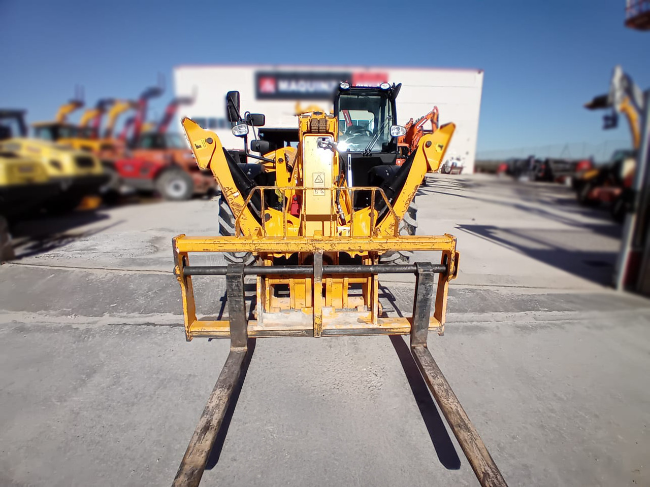 JCB 540.180 - Телескопический погрузчик: фото 4 JCB 540.180 - Телескопический погрузчик: фото 4