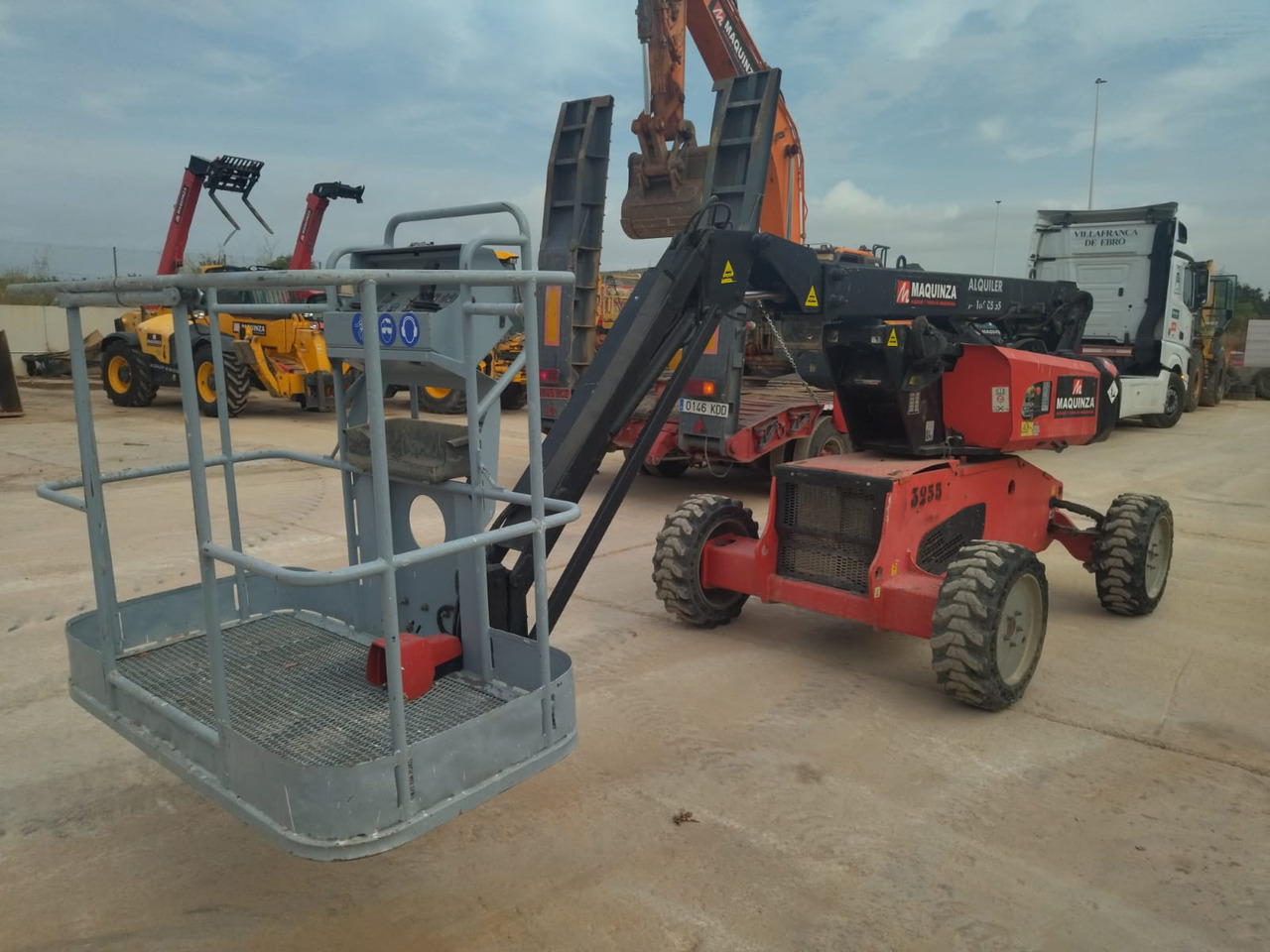 MANITOU MAN GO 12 - Коленчатый подъемник: фото 4 MANITOU MAN GO 12 - Коленчатый подъемник: фото 4