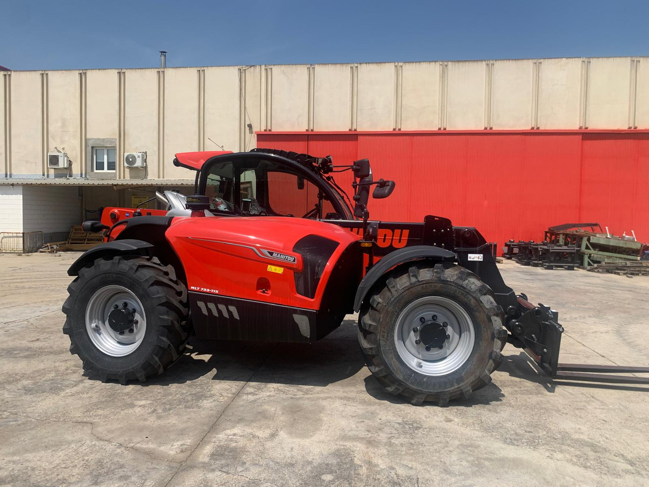 MANITOU MLT733.115 NUEVO - Телескопический погрузчик: фото 2 MANITOU MLT733.115 NUEVO - Телескопический погрузчик: фото 2