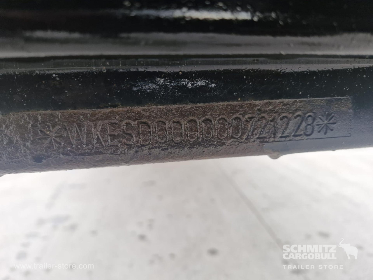 KRONE Curtainsider Mega - Тентованный полуприцеп: фото 4 KRONE Curtainsider Mega - Тентованный полуприцеп: фото 4