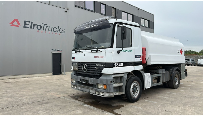 Mercedes-Benz Actros 1840 (EPS / 13650L / LAMES DEVANT / FRONT STEEL / V6 / 3 PEDALES) - Грузовик-цистерна: фото 1 Mercedes-Benz Actros 1840 (EPS / 13650L / LAMES DEVANT / FRONT STEEL / V6 / 3 PEDALES) - Грузовик-цистерна: фото 1