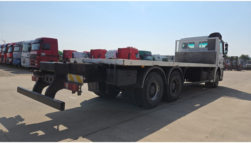 Mercedes-Benz Actros 2636 (6X4 / LAMES / GRAND PONT / MP2 / STEEL SUSP. / BOITE MANUELLE / MANUAL GEARBOX / 9M CHASSIS !!!) - Грузовик бортовой/ Платформа: фото 5 Mercedes-Benz Actros 2636 (6X4 / LAMES / GRAND PONT / MP2 / STEEL SUSP. / BOITE MANUELLE / MANUAL GEARBOX / 9M CHASSIS !!!) - Грузовик бортовой/ Платформа: фото 5