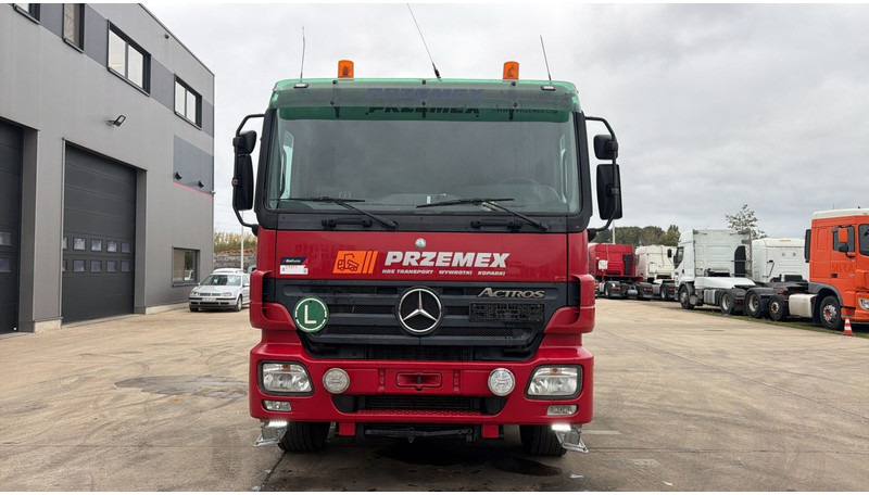 Mercedes-Benz Actros 2644 (EPS / GRAND PONT / 3 PEDALES / V6 / PARFAIT ETAT / MP2) - Грузовик бортовой/ Платформа: фото 2 Mercedes-Benz Actros 2644 (EPS / GRAND PONT / 3 PEDALES / V6 / PARFAIT ETAT / MP2) - Грузовик бортовой/ Платформа: фото 2