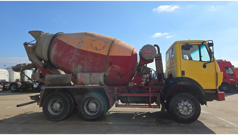 Mercedes-Benz SK 2527 (MALAXEUR / MIXER / POSSIBLE COMME CHASSIS / 6X4 / LAMES / GRAND PONT) - Автобетоносмеситель: фото 3 Mercedes-Benz SK 2527 (MALAXEUR / MIXER / POSSIBLE COMME CHASSIS / 6X4 / LAMES / GRAND PONT) - Автобетоносмеситель: фото 3