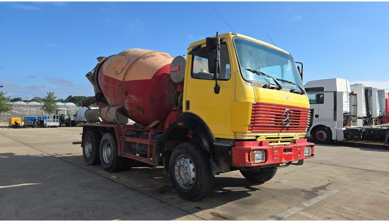 Mercedes-Benz SK 2527 (MALAXEUR / MIXER / POSSIBLE COMME CHASSIS / 6X4 / LAMES / GRAND PONT) - Автобетоносмеситель: фото 5 Mercedes-Benz SK 2527 (MALAXEUR / MIXER / POSSIBLE COMME CHASSIS / 6X4 / LAMES / GRAND PONT) - Автобетоносмеситель: фото 5