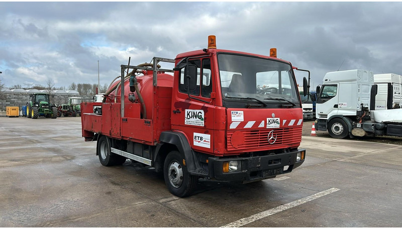 Mercedes-Benz SK 814 (VIDANGEUR / VACUUM / AUXILAIRY / SPER / STEEL SUSP. / LAMES) - Ассенизатор: фото 3 Mercedes-Benz SK 814 (VIDANGEUR / VACUUM / AUXILAIRY / SPER / STEEL SUSP. / LAMES) - Ассенизатор: фото 3