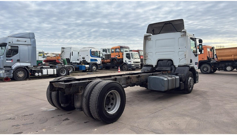 Renault Premium 250 (POMPE MANUELLE / MANUAL PUMP) - Грузовик-шасси: фото 4 Renault Premium 250 (POMPE MANUELLE / MANUAL PUMP) - Грузовик-шасси: фото 4