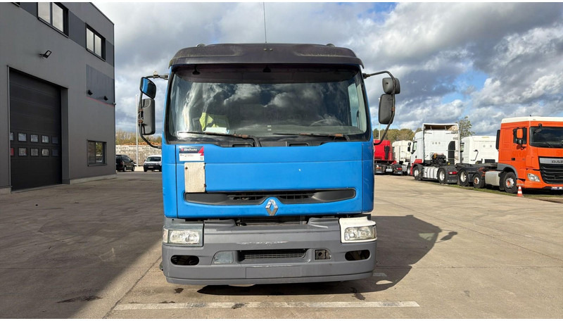 Renault Premium 320 (BOITE MANUELLE / MANUAL GEARBOX) - Грузовик-шасси: фото 2 Renault Premium 320 (BOITE MANUELLE / MANUAL GEARBOX) - Грузовик-шасси: фото 2