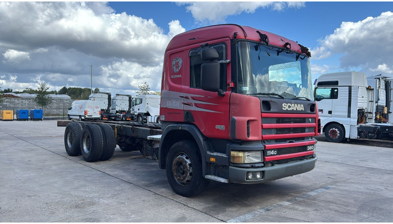 Scania 114 - 380 (6X4 / GRAND PONT / LAMES / BIG AXLE / STEEL SUSP. / BOITE MANUELLE / MANUAL GEARBOX) - Грузовик-шасси: фото 5 Scania 114 - 380 (6X4 / GRAND PONT / LAMES / BIG AXLE / STEEL SUSP. / BOITE MANUELLE / MANUAL GEARBOX) - Грузовик-шасси: фото 5