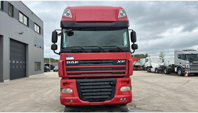 DAF 105 XF 460 (BOITE MANUELLE / MANUAL GEARBOX / TRES PROPRE) - Тягач: фото 2 DAF 105 XF 460 (BOITE MANUELLE / MANUAL GEARBOX / TRES PROPRE) - Тягач: фото 2