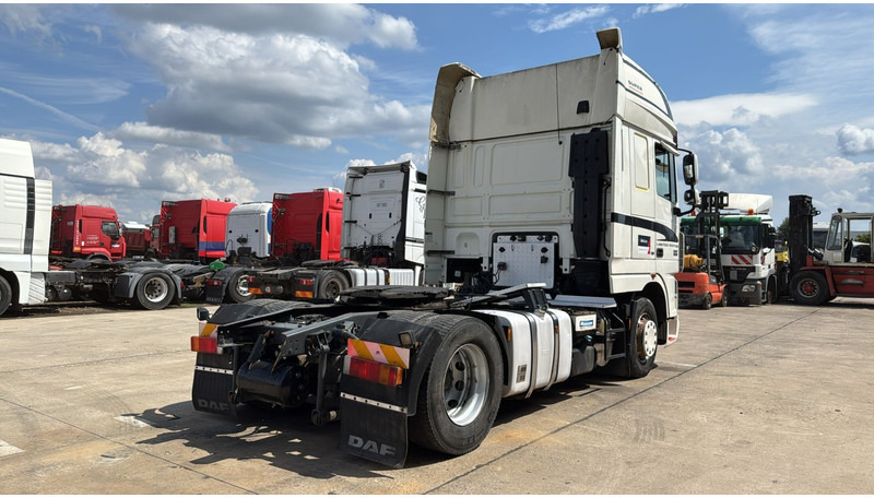 DAF 105 XF 460 (BOITE MANUELLE / MANUAL GEARBOX / TRES PROPRE) - Тягач: фото 4 DAF 105 XF 460 (BOITE MANUELLE / MANUAL GEARBOX / TRES PROPRE) - Тягач: фото 4
