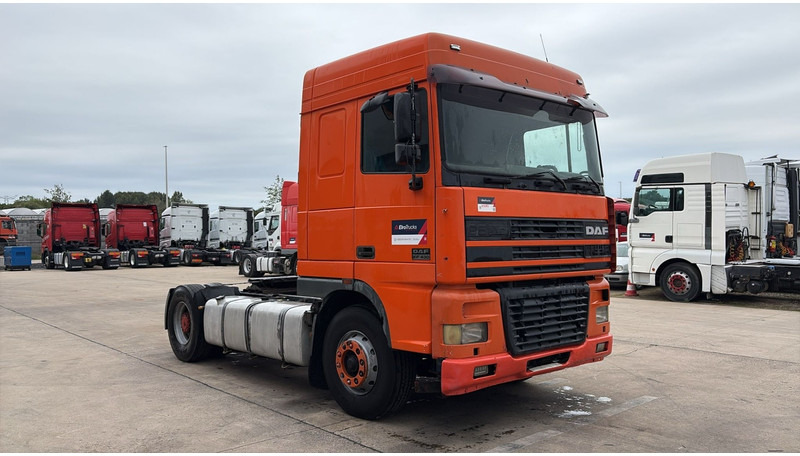 DAF 95 XF 430 (EURO 3 / BOITE MANUELLE / MANUAL GEARBOX) - Тягач: фото 3 DAF 95 XF 430 (EURO 3 / BOITE MANUELLE / MANUAL GEARBOX) - Тягач: фото 3