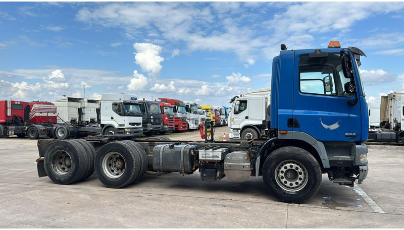 DAF CF 85.410 (BELGIAN TRUCK / HOOK / 10 TYRES) - Тягач: фото 4 DAF CF 85.410 (BELGIAN TRUCK / HOOK / 10 TYRES) - Тягач: фото 4