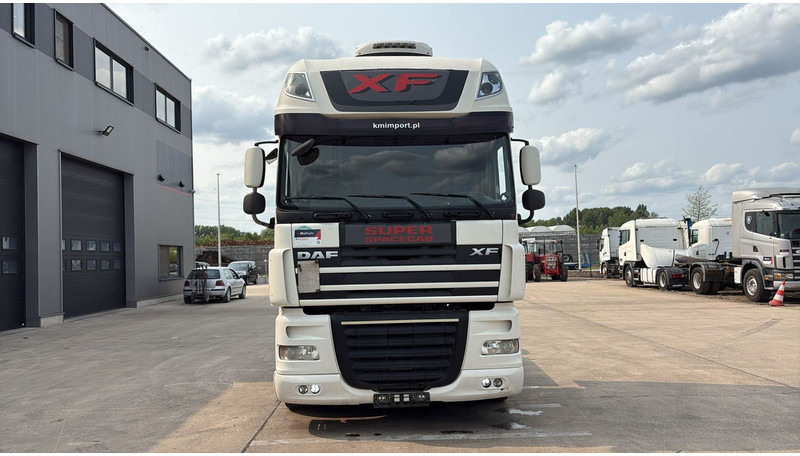 DAF XF 105.460 (BOITE MANUELLE / TRES PROPRE / VERY CLEAN / EURO 5 / MANUAL GEARBOX) - Тягач: фото 2 DAF XF 105.460 (BOITE MANUELLE / TRES PROPRE / VERY CLEAN / EURO 5 / MANUAL GEARBOX) - Тягач: фото 2