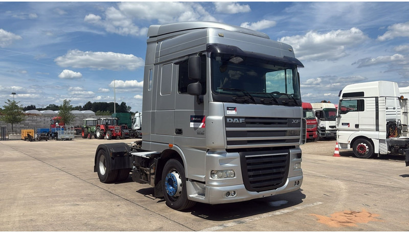 DAF XF 105.460 (TOP CONDITION / CLEAN / PROPRE / EURO 5) - Тягач: фото 3 DAF XF 105.460 (TOP CONDITION / CLEAN / PROPRE / EURO 5) - Тягач: фото 3