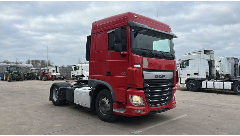 DAF XF 460 (ADR / BELGIAN TRUCK / HYDRAULIC PUMP / VERY GOOD CONDITION !!!) - Тягач: фото 4 DAF XF 460 (ADR / BELGIAN TRUCK / HYDRAULIC PUMP / VERY GOOD CONDITION !!!) - Тягач: фото 4