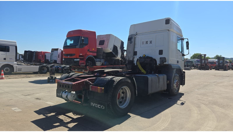 Iveco Eurotech 440 E 42 (MANUAL PUMP / ZF GEARBOX / GOOD CONDITION / POMPE MANUELLE) - Тягач: фото 4 Iveco Eurotech 440 E 42 (MANUAL PUMP / ZF GEARBOX / GOOD CONDITION / POMPE MANUELLE) - Тягач: фото 4