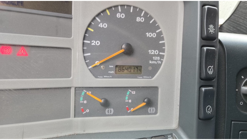MAN TGA 18.410 (864.000 KM / MANUAL PUMP / MANUAL GEARBOX / RETARDER / POMPE MANUELLE) в лизинг MAN TGA 18.410 (864.000 KM / MANUAL PUMP / MANUAL GEARBOX / RETARDER / POMPE MANUELLE): фото 14