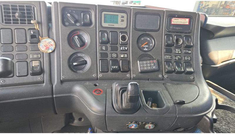 Тягач Scania 124-420 (MANUAL GEARBOX / BOITE MANUELLE / AIRCO / AC): фото 16