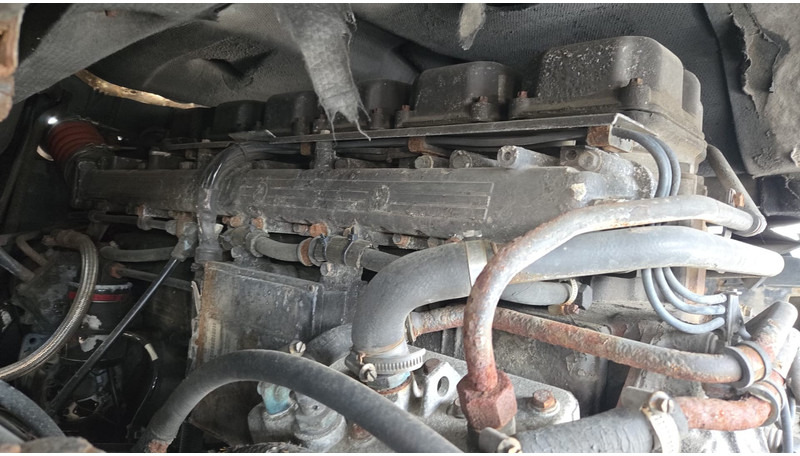 Тягач Scania 124-420 (MANUAL GEARBOX / BOITE MANUELLE / AIRCO / AC): фото 20