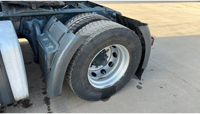 Тягач Scania 124-420 Topline (MANUAL GEARBOX / BOITE MANUELLE): фото 9 Тягач Scania 124-420 Topline (MANUAL GEARBOX / BOITE MANUELLE): фото 9