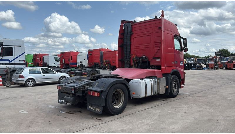 Volvo FH 440 (MANUAL GEARBOX / EURO 5 / BOITE MANUELLE) - Тягач: фото 5 Volvo FH 440 (MANUAL GEARBOX / EURO 5 / BOITE MANUELLE) - Тягач: фото 5